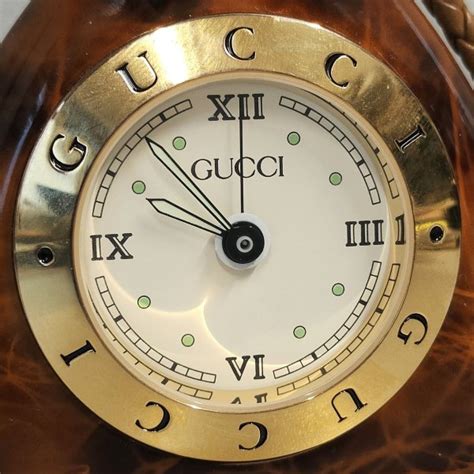 gucci orologio tavolo